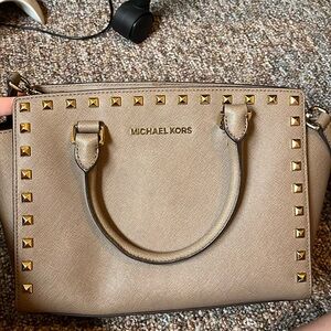 Michael Kors Shoulder Purse!
